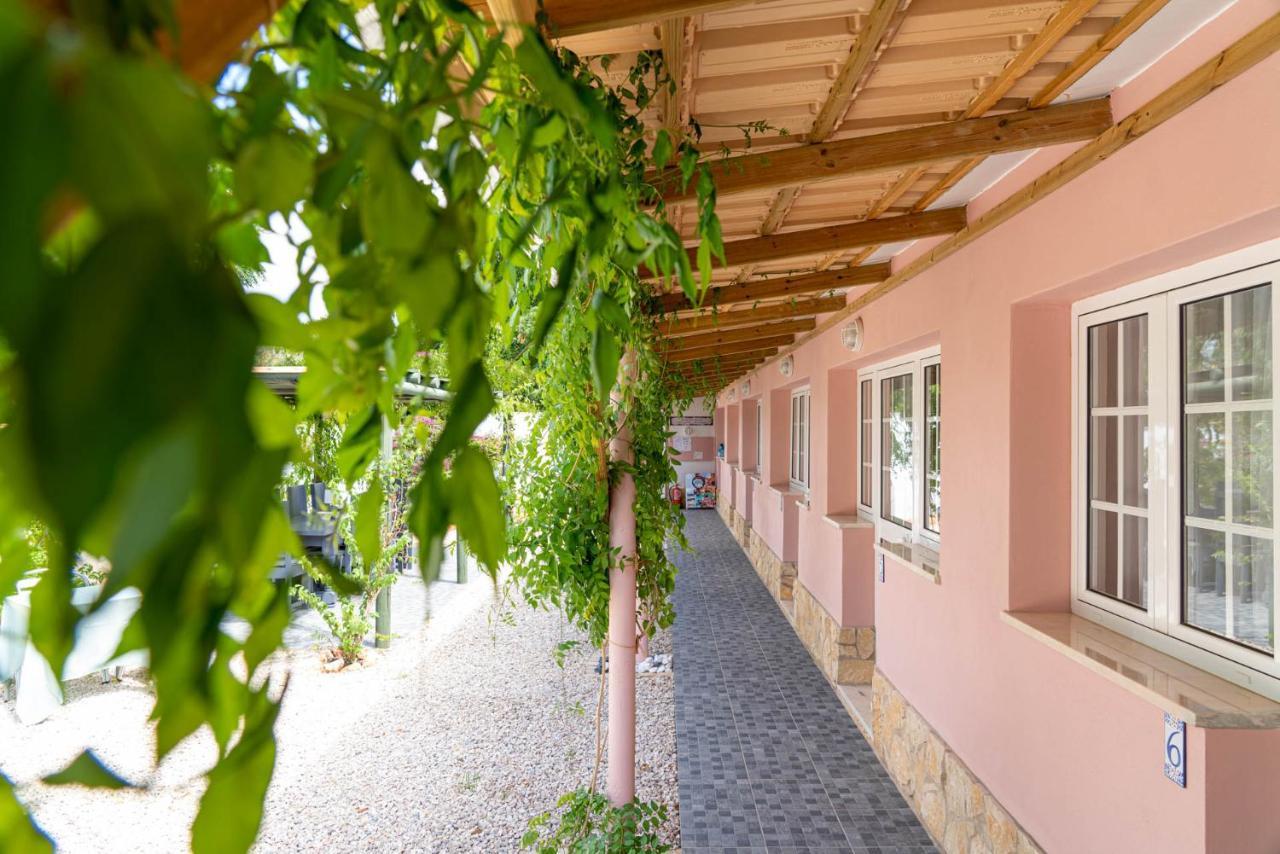 Quinta Aida Cottage And B&B Suites ラゴア エクステリア 写真